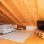 ღliboria I Helle Dachgeschosswohnung In Riegsee-hagen *