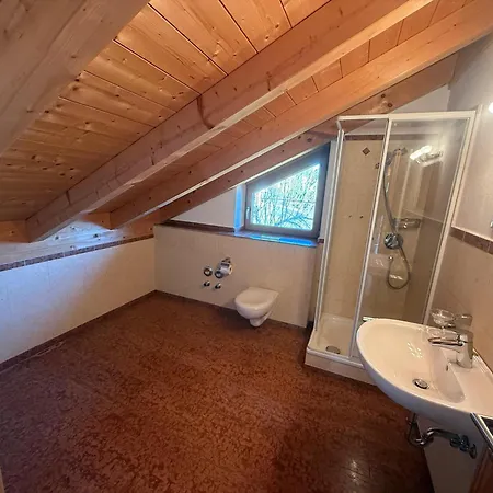 ღliboria I Helle Dachgeschosswohnung In Riegsee-hagen Appartement