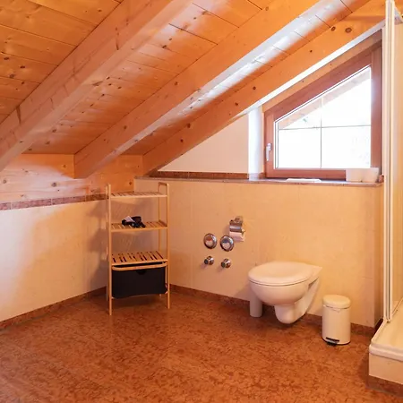 ღliboria I Helle Dachgeschosswohnung In Riegsee-hagen Appartement *